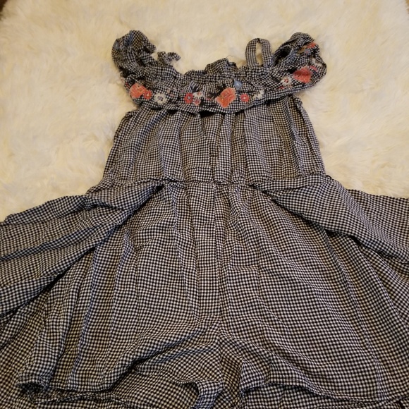 Beautees
Gingham Maxi Romper - Picture 2 of 5